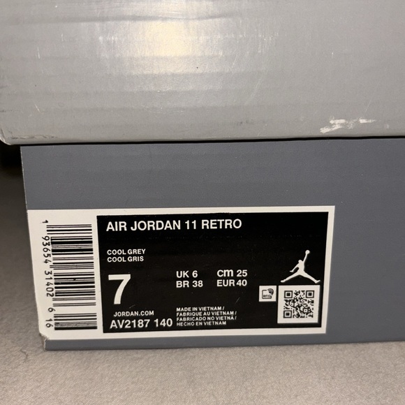 Air Jordan 11 Retro cool grey size 7